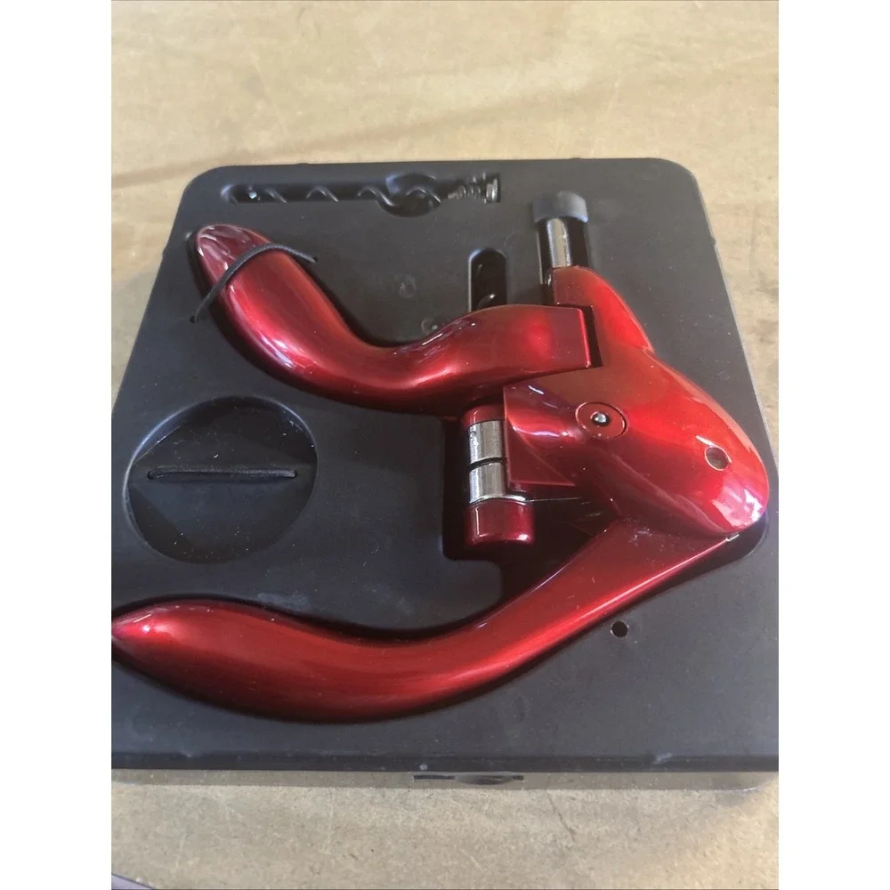 Houdini Lever Corkscrew Wine Bottle Opener w/Foil Cutter & Spare Spiral Open Box